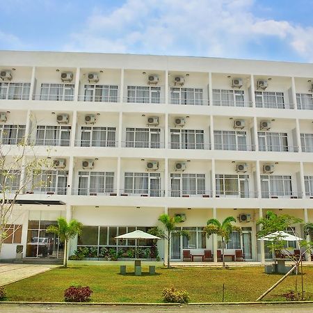 Boralesgamuwa Kdu Hotel מראה חיצוני תמונה