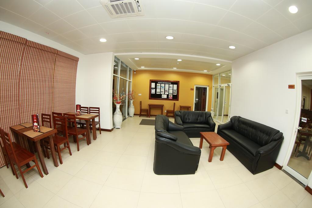 Boralesgamuwa Kdu Hotel מראה חיצוני תמונה