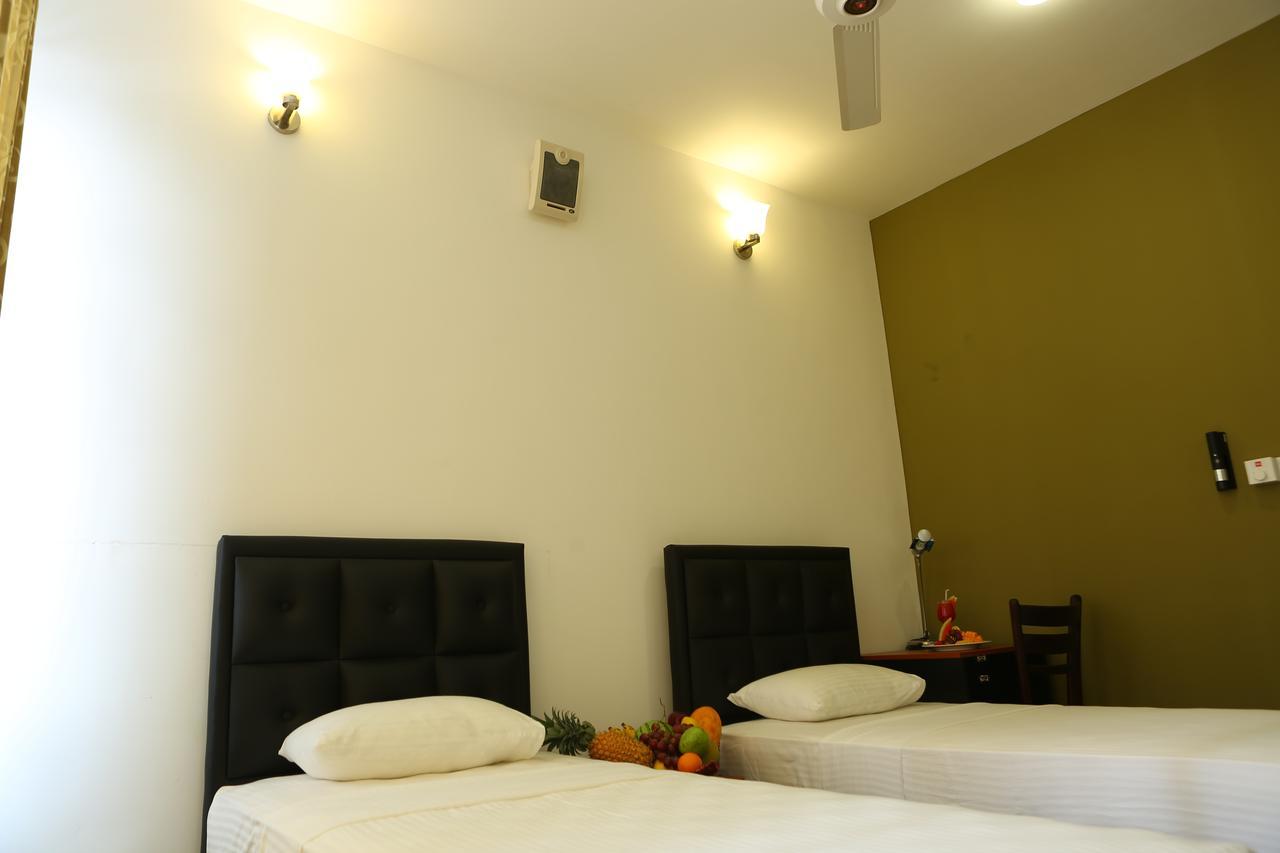 Boralesgamuwa Kdu Hotel מראה חיצוני תמונה